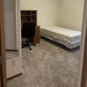 bedroom4.jpg