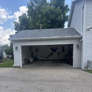 garage.jpg